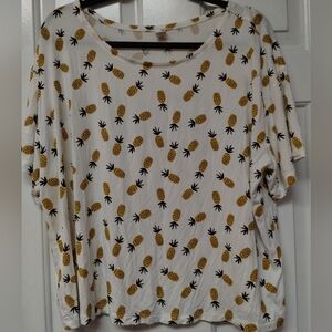 Old Navy Dressy t Shirt.  Sz XL